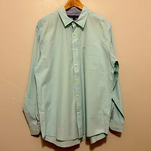 Tommy Hilfiger Men’s Classic Fit Size Large